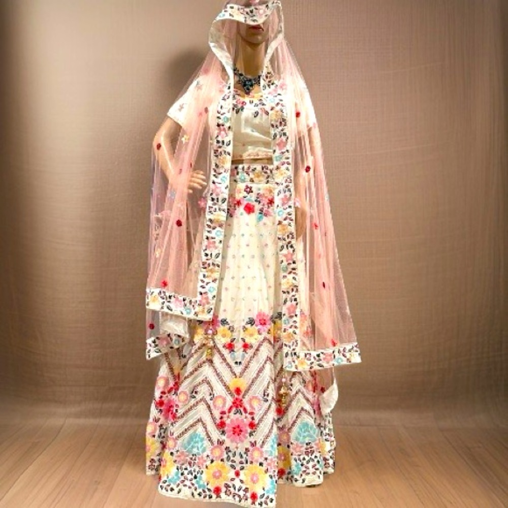 White Indian party or wedding dress.